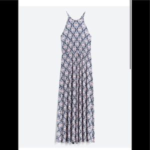 FRENCH GREY
Nichelle Knit Maxi Dress